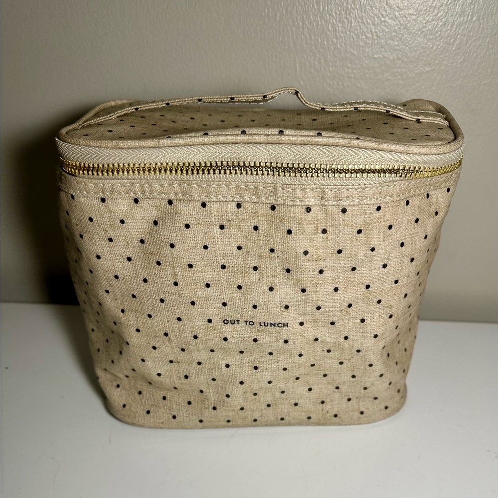 KATE SPADE / OUT TO LUNCH Tan Polka Dot Top Zip Lunch / Travel Bag